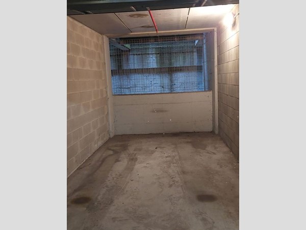 Box in Affitto a Milano, zona via Ronchi, 130€, 13 m²