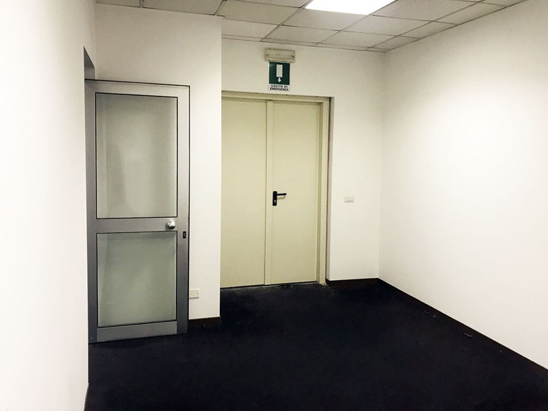 Posto auto in Affitto a Milano, zona Mecenate, 12'500€, 125 m²