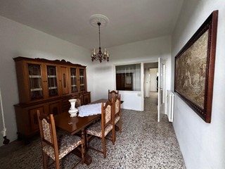 Appartamento in Vendita a Terricciola, 107'000€, 88 m², arredato