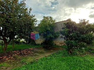 Villa in Vendita a Santa Luce, zona Pieve di Santa Luce, 160'000€, 169 m², arredato