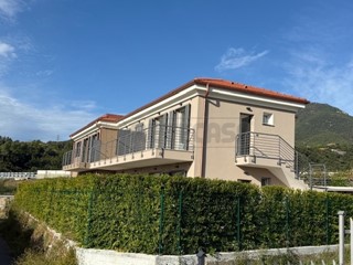 Quadrilocale in Vendita a Loano, 295'000€, 64 m²