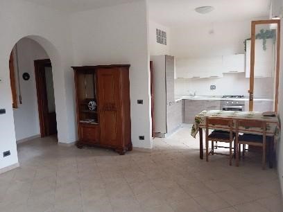Quadrilocale in Vendita a Poggibonsi, 180'000€, 85 m², con Box