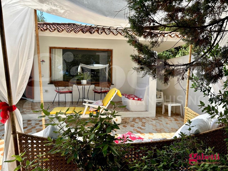 Villa in Vendita a Aglientu, 740'000€, 209 m², arredato