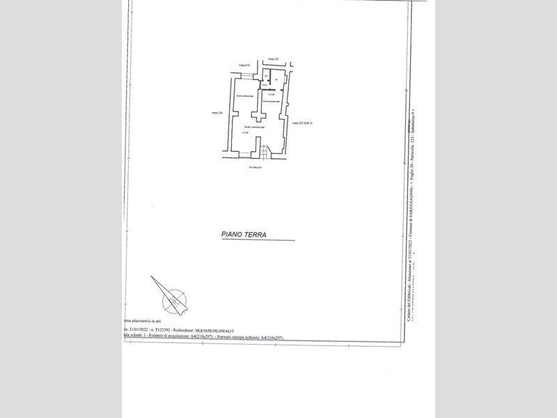 Immobile commerciale in Affitto a Sarzana, 70 m²