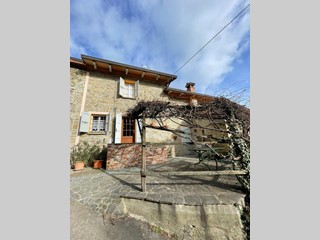 Appartamento in Affitto a Solignano, zona Boio, 480€, 80 m²