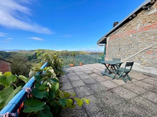 Casa Semi Indipendente in Vendita a Murazzano, 120'000€, 157 m²