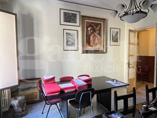 Ufficio in Vendita a Catania, 178'000€, 161 m²