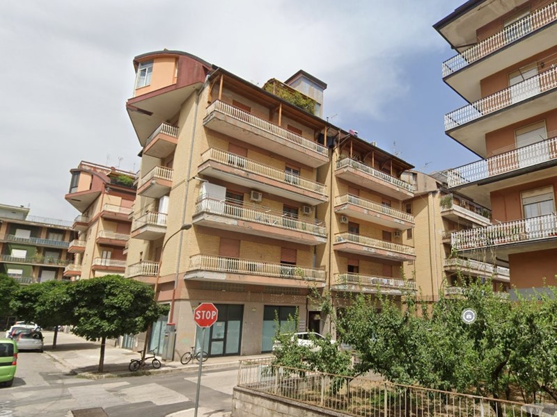Ufficio in Vendita a Cassino, 195'000€, 150 m²