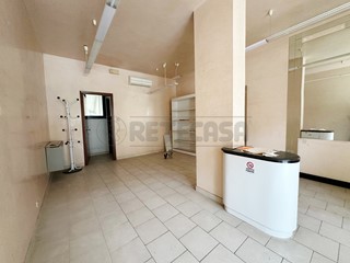 Laboratorio in Vendita a Pove del Grappa, 50'000&euro;, 60 m²