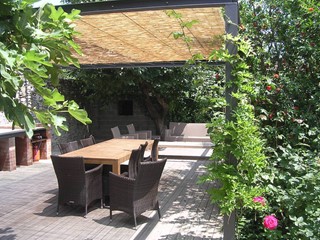 Appartamento in Affitto a Arona, 2'500€, 225 m², arredato