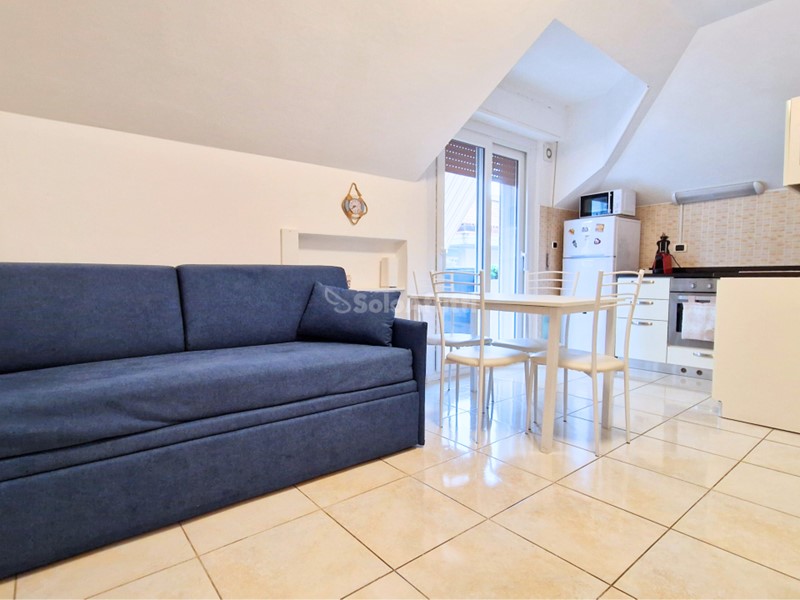 Bilocale in Affitto a San Benedetto del Tronto, 450€, 44 m², arredato