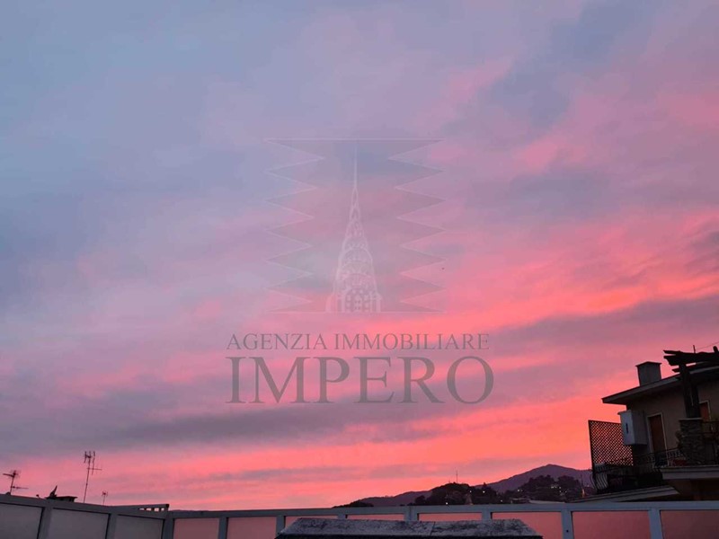 Appartamento in Vendita a Ventimiglia, zona Centro, 1'150'000€, 260 m²