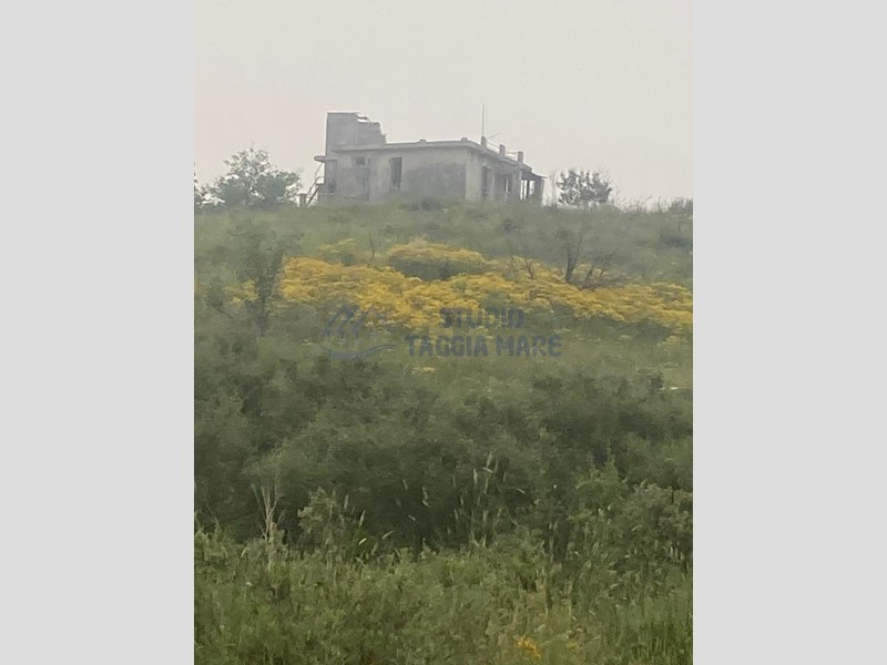 Casa Indipendente in Vendita a Civezza, 550'000€, 300 m²