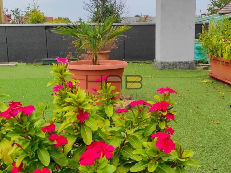 Trilocale in Vendita a Busto Arsizio, 215'000€, 100 m², con Box