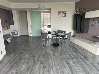 Quadrilocale in Vendita a Siracusa, zona Belvedere CittÃ  Giardino, 169'000&euro;, 121 m²