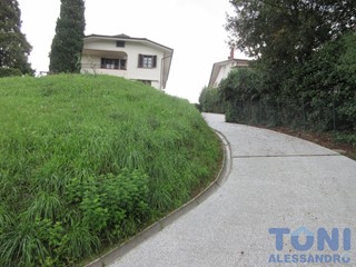 Villa in Vendita a Cerreto Guidi, 580'000€, 250 m², con Box