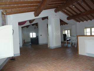 Attico in Vendita a Calci, zona Castelmaggiore, 188'000€, 100 m², arredato, con Box