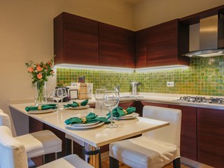 Trilocale in Vendita a Oliveto Lario, 450'000€, 80 m²