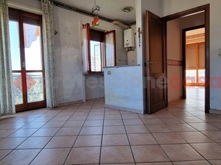 Trilocale in Vendita a Frossasco, 54'000€, 80 m²