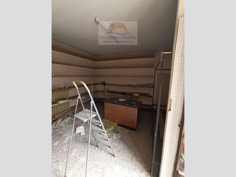 Appartamento in Vendita a Arquà Polesine, 70'000€, 167 m²