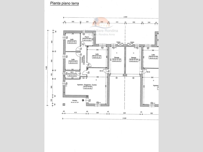 Villa bifamiliare in Vendita a Frassinelle Polesine, 180'000€, 107 m²