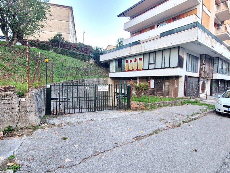 Box in Vendita a Avellino, 15'000&euro;, 21 m²