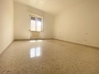 Quadrilocale in Vendita a Montesilvano, 195'000€, 135 m²