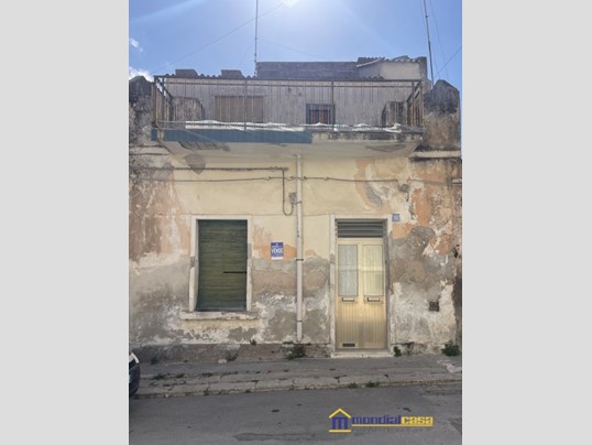 Casa Indipendente in Vendita a Pachino, 43'000€, 170 m²