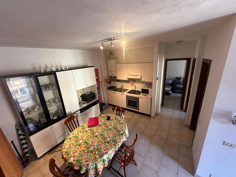 Quadrilocale in Vendita a Luni, zona Luni Mare, 168'000€, 91 m²