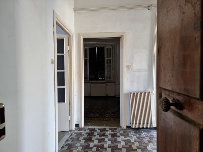 Appartamento in Vendita a Busalla, zona Bastia, 80'000€, 109 m²