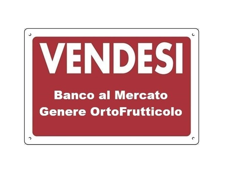 Attività commerciale in Vendita a Massa, 70'000€, 10 m²