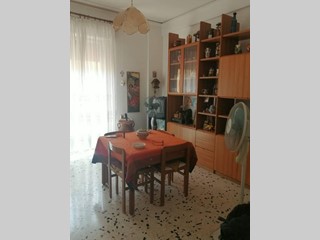 Quadrilocale in Vendita a Partinico, 58'500€, 116 m²