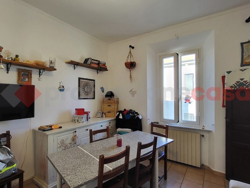 Trilocale in Vendita a Volterra, 45'000€, 75 m²