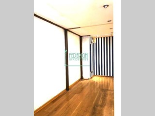 Immobile commerciale in Affitto a Lucca, 1'500€, 30 m²