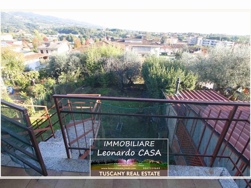 Villetta a schiera in Vendita a Lamporecchio, 230'000€, 150 m², con Box