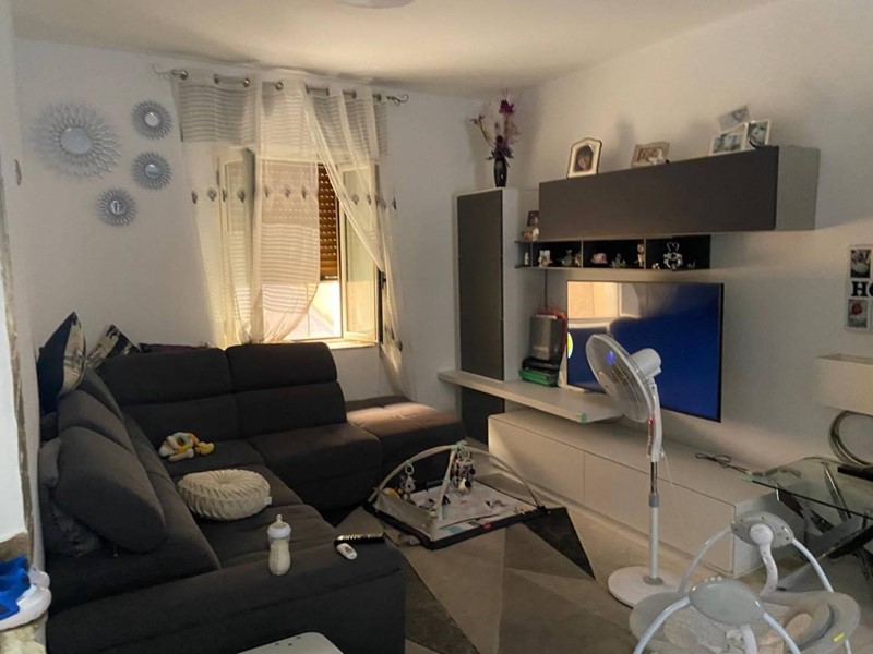 Trilocale in Vendita a Sellia Marina, 34'000€, 88 m²