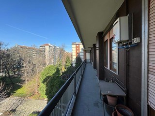 Appartamento in Vendita a Milano, 1'650'000€, 215 m²