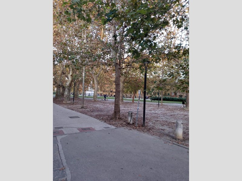 Immobile commerciale in Affitto a Pisa, 1'700€, 110 m²