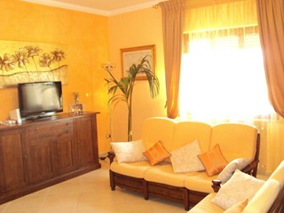 Appartamento in Vendita a Fucecchio, 179'000€, 151 m², arredato, con Box