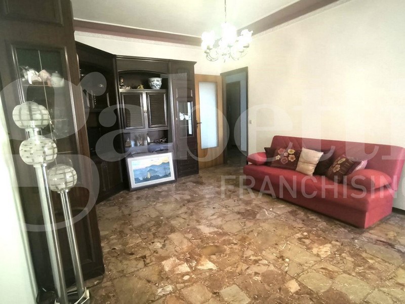 Quadrilocale in Vendita a Follonica, 235'000€, 97 m²