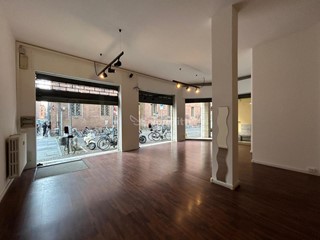 Capannone in Affitto a Modena, 1'400&euro;, 90 m²