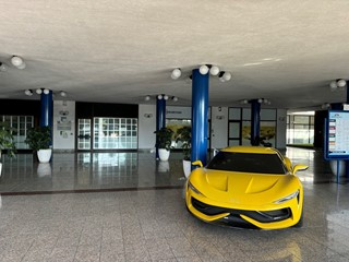 Ufficio in Vendita a Orbassano, 375'000€, 253 m²