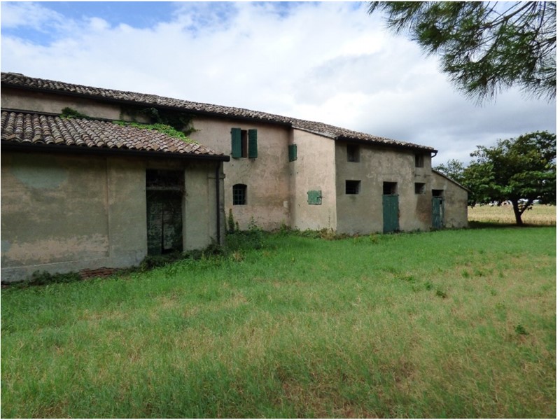 Casa Indipendente in Vendita a Longiano, 299'000€, 250 m²
