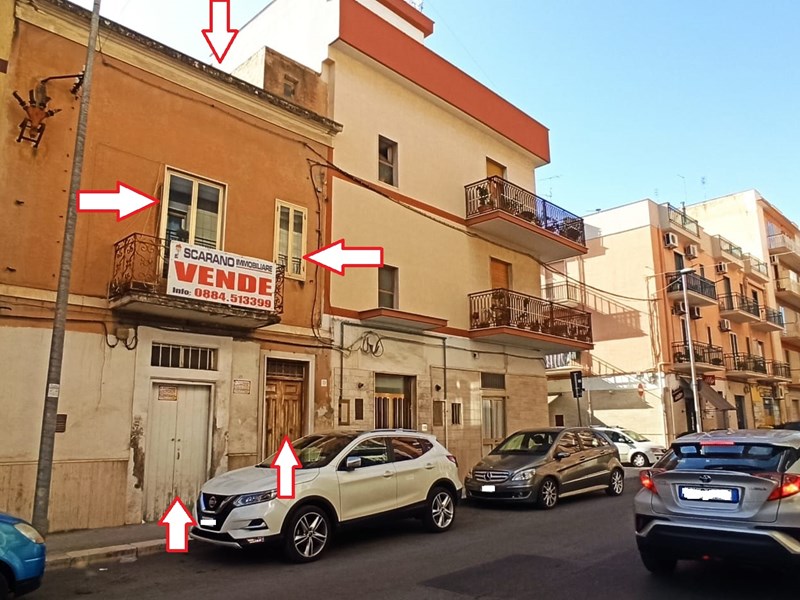 Casa Indipendente in Vendita a Manfredonia, zona CENTRO SCALORIA, 158'000€, 110 m²