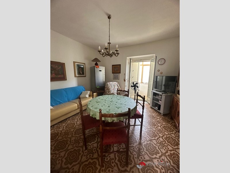 Quadrilocale in Vendita a Montebello Jonico, 90 m²