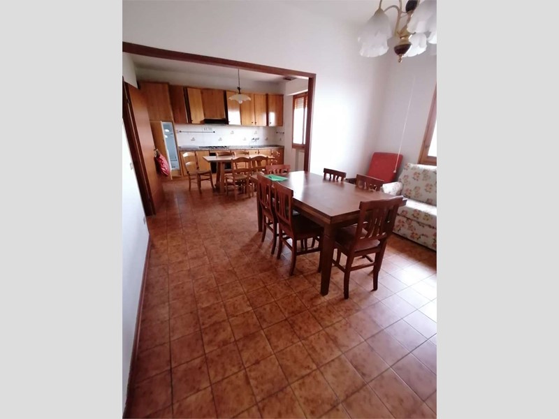 Appartamento in Vendita a Montespertoli, zona Ortimino, 185'000€, 110 m², arredato, con Box