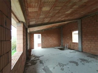 Casa Semi Indipendente in Vendita a Rapolano Terme, 65'000€, 115 m²