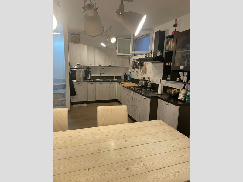 Villetta a schiera in Vendita a Carrara, 280'000€, 120 m², arredato