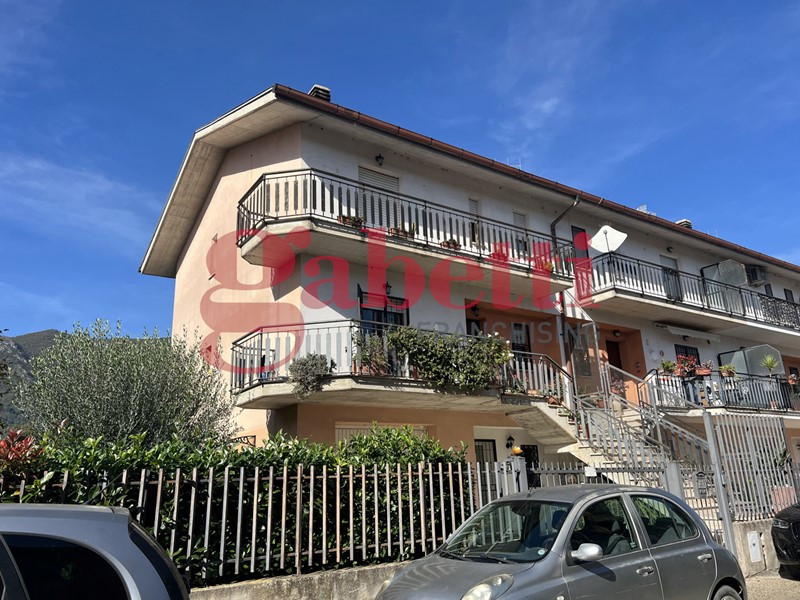 Villetta a schiera in Vendita a Venafro, 220'000&euro;, 201 m²