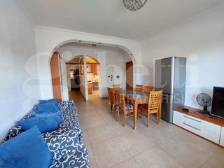 Trilocale in Vendita a Amelia, 90'000€, 80 m², arredato